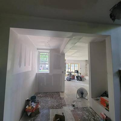 Drywall installation and drywall finishing